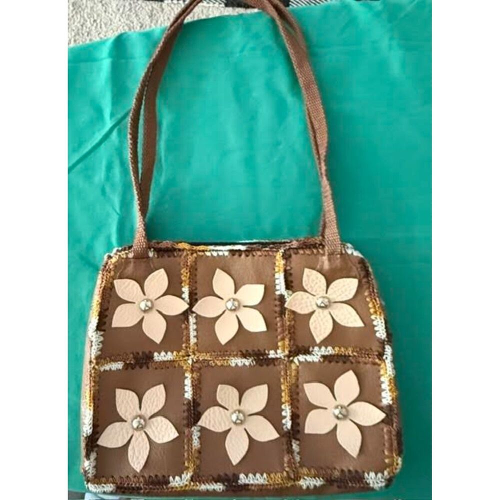 Vintage 70s Style Boho Patchwork Leather Flower Shoulder Bag